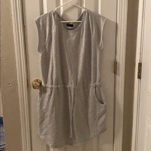 GAP short sleeve sweater dress